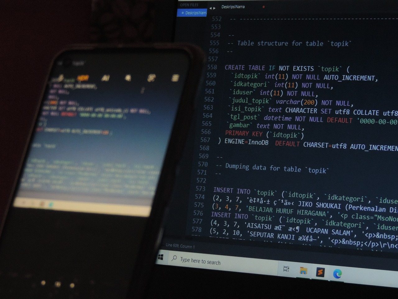 Imagem mostrando uma tela de computador com códigos Python